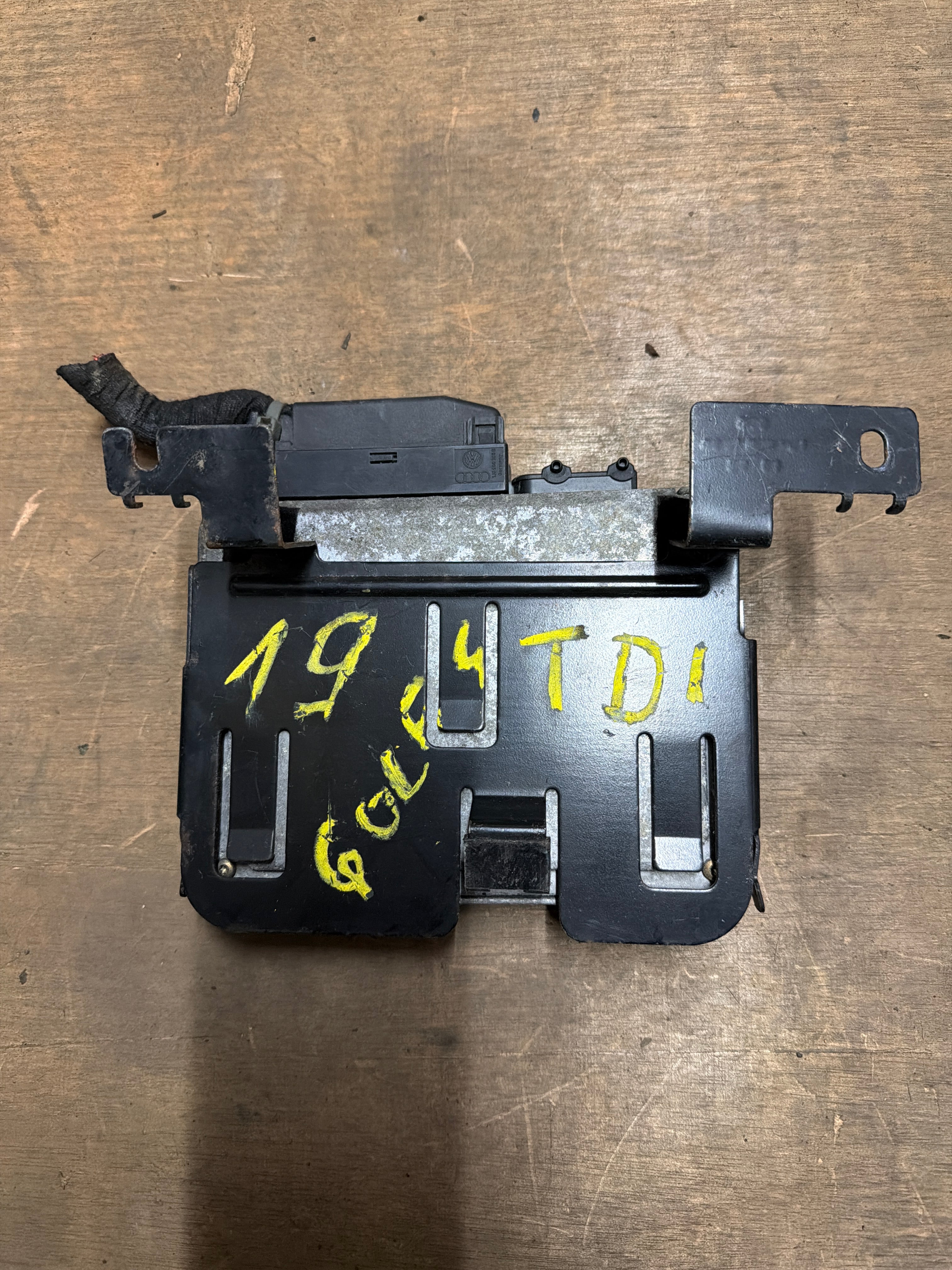 038906018AN VW Golf 4 1.9 TDI Steuergerät Bosch Original