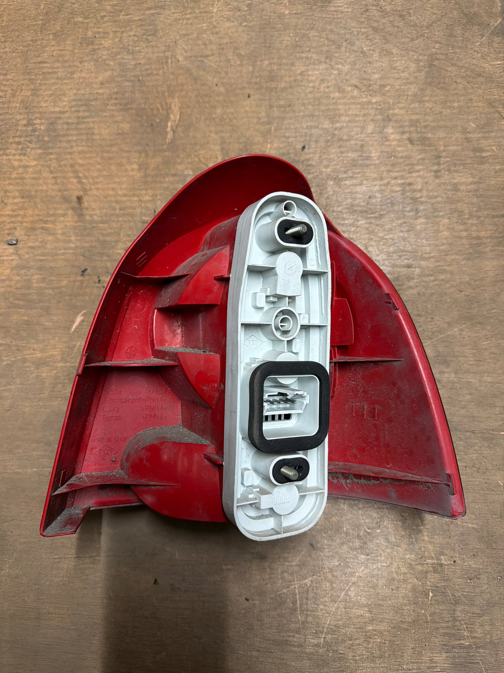 Renault Twingo Rücklicht Heckleuchte Rückleuchte Valeo G7700426319 gebraucht