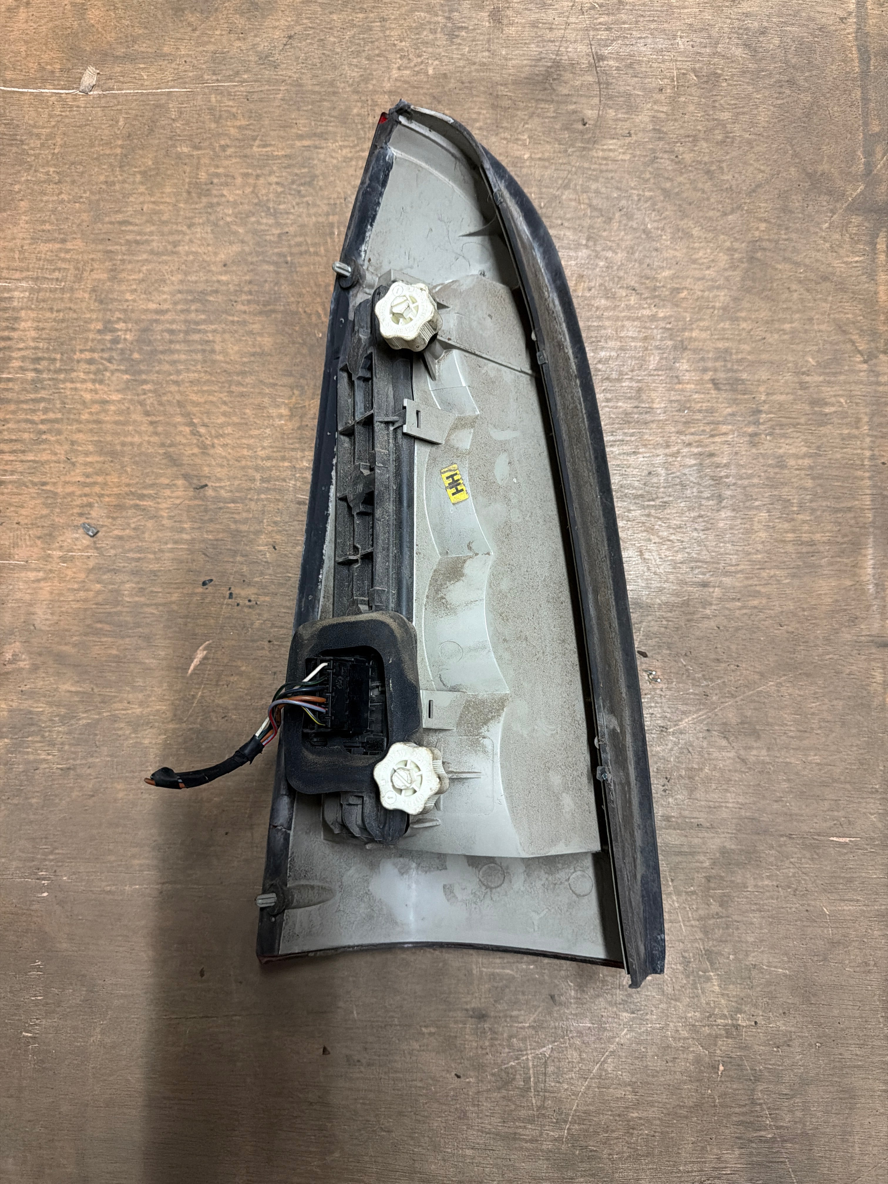 Opel Astra Rücklicht Heckleuchte Rückleuchte GM 393032 gebraucht