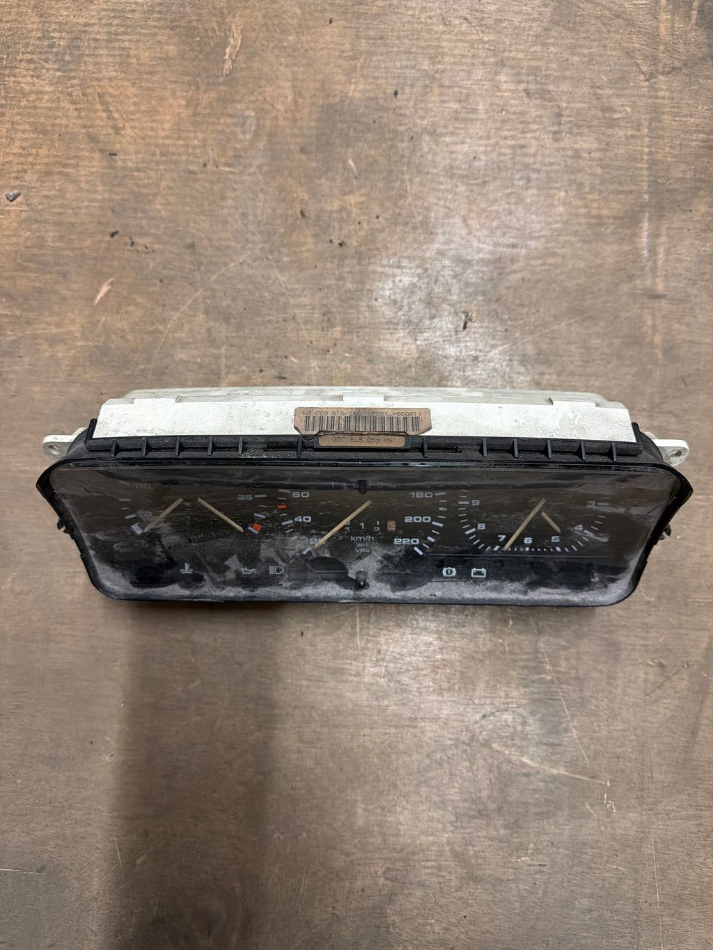 VW Tacho Kombiinstrument Original 357919033 BN81117657 gebraucht