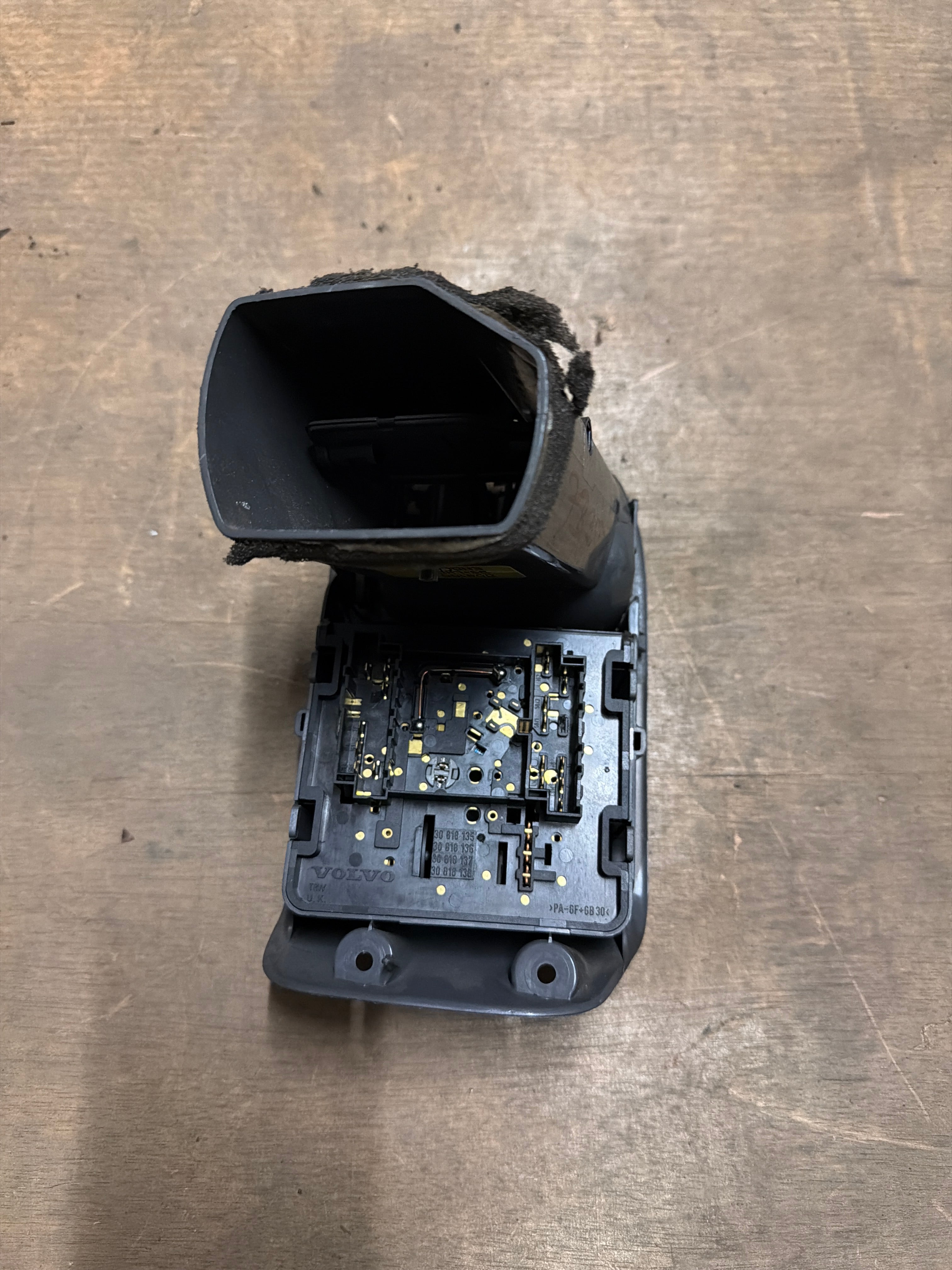 30801846-LH Volvo Lüftungsgitter Lüftungsdüse Original