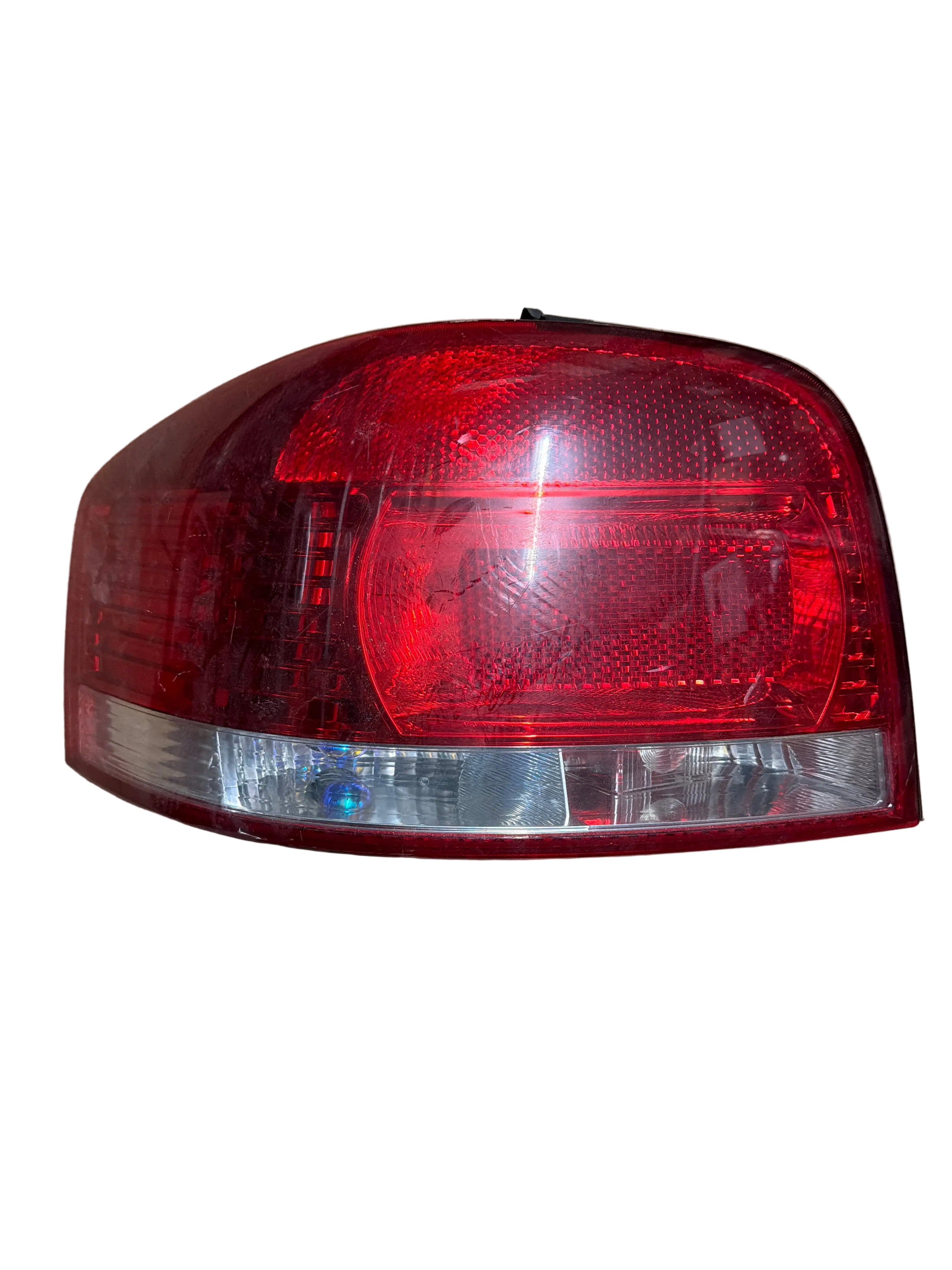 Audi A3 8P Rücklicht Heckleuchte Original 8P0945095024S gebraucht
