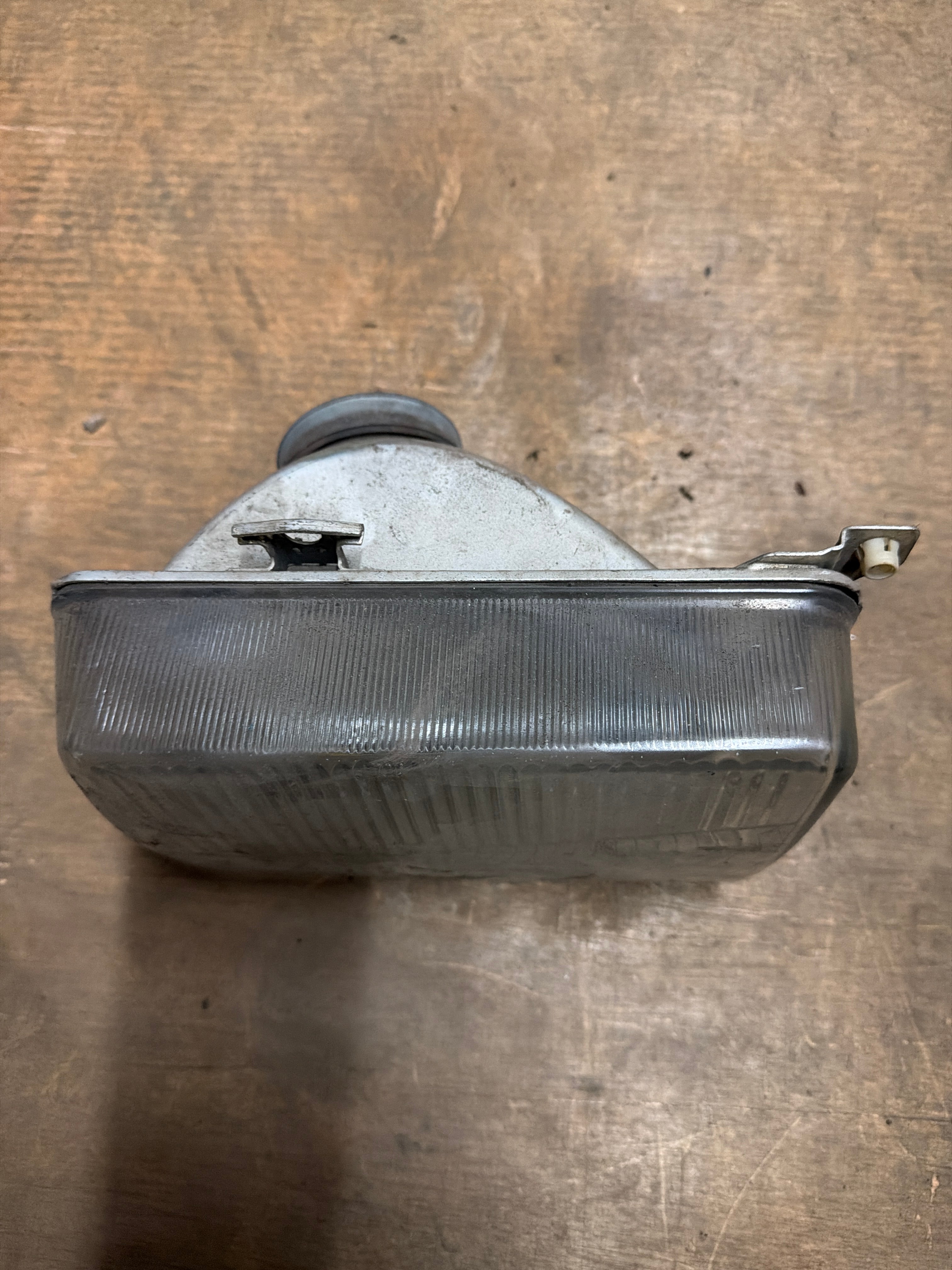 321941006 VW Passat Scheinwerfer Frontscheinwerfer Original